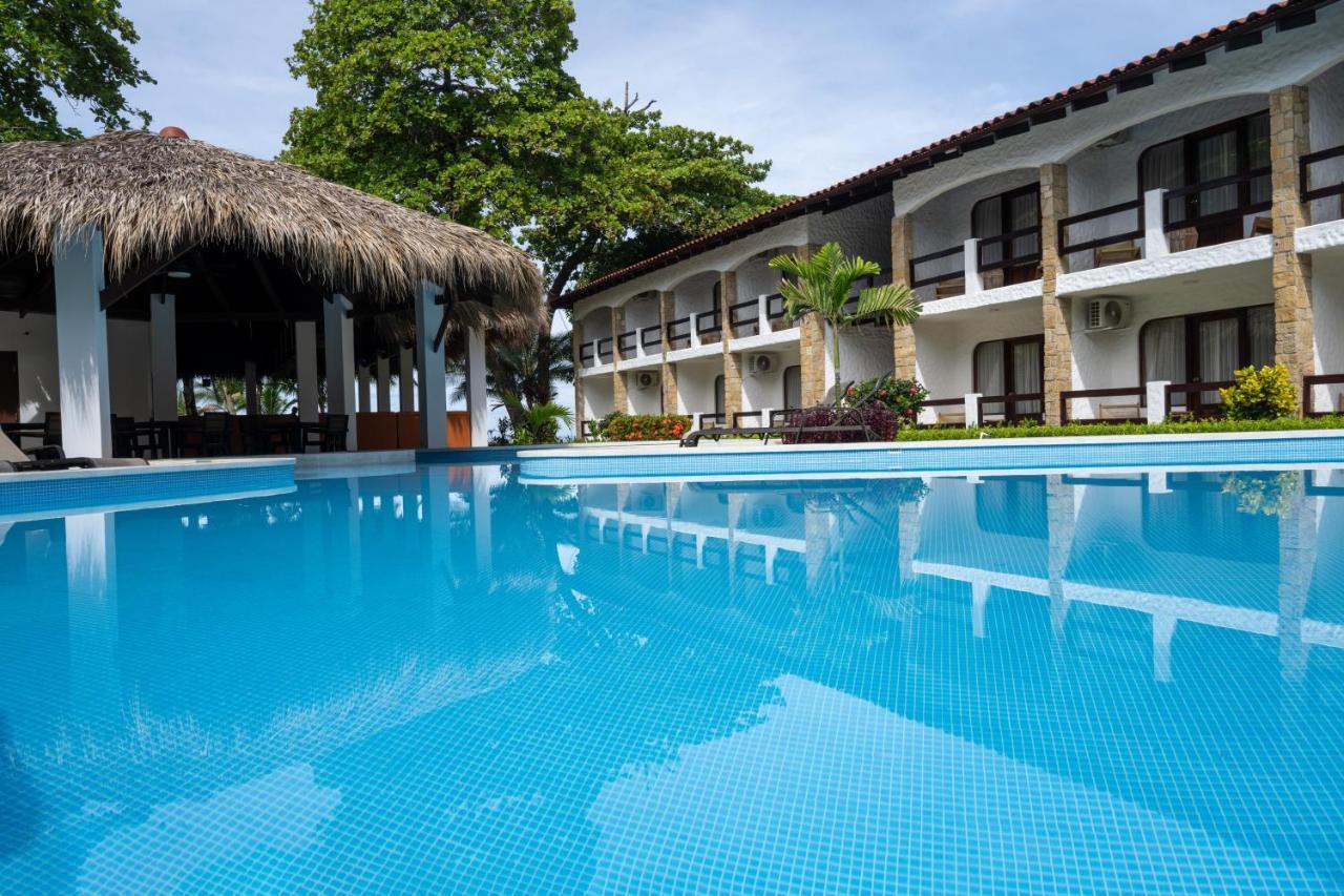 Fuego Del Sol Beachfront Hotel 자코 외부 사진