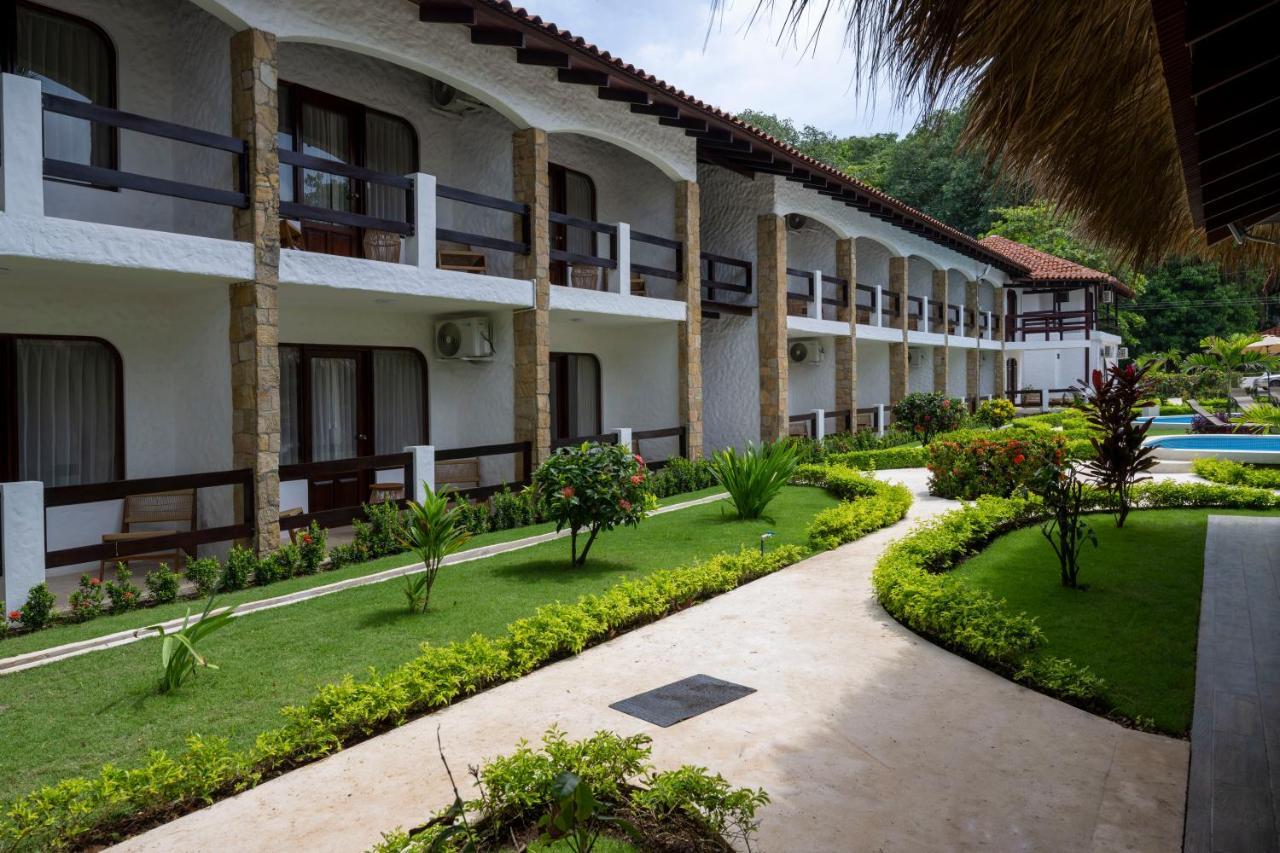 Fuego Del Sol Beachfront Hotel 자코 외부 사진