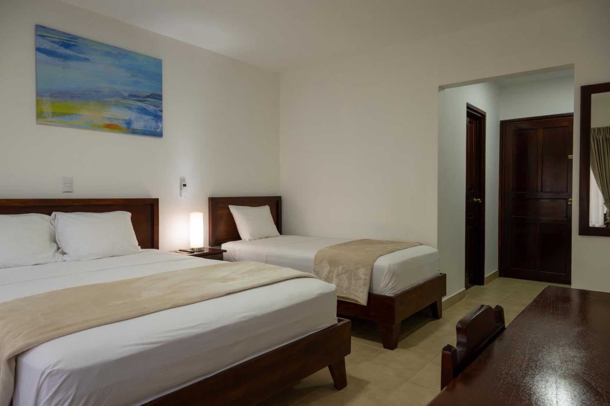 Fuego Del Sol Beachfront Hotel 자코 외부 사진